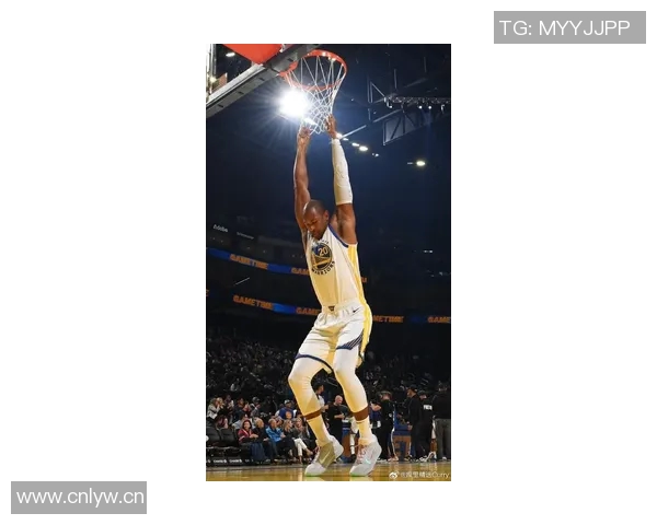 科尔强调年轻球员应积极奔跑才能在NBA获得机会