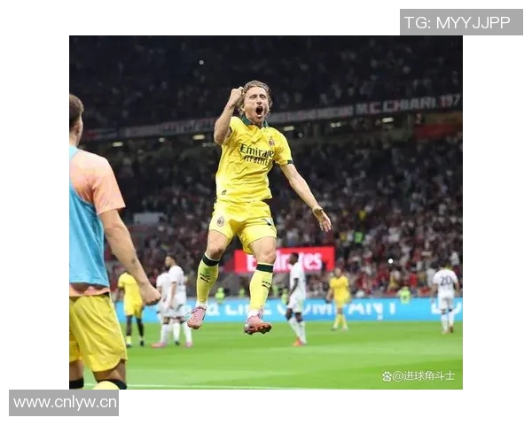 米兰新星里奇首球闪耀赛场跑动12公里传球成功率高达97 米兰新星里奇首球闪耀赛场跑动12公里传球成功率高达97