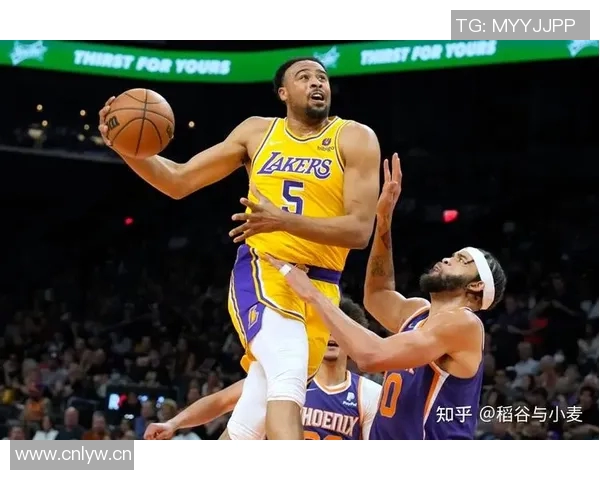 海斯G联盟狂砍40分创生涯新高能否重返NBA引发热议 海斯G联盟狂砍40分创生涯新高能否重返NBA引发热议