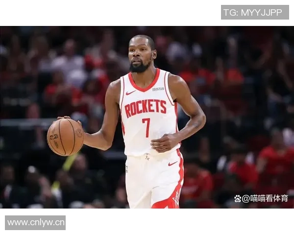 火箭队出征四连客战太阳勇士爵士两场登机照中未见杜兰特身影 火箭队出征四连客战太阳勇士爵士两场登机照中未见杜兰特身影